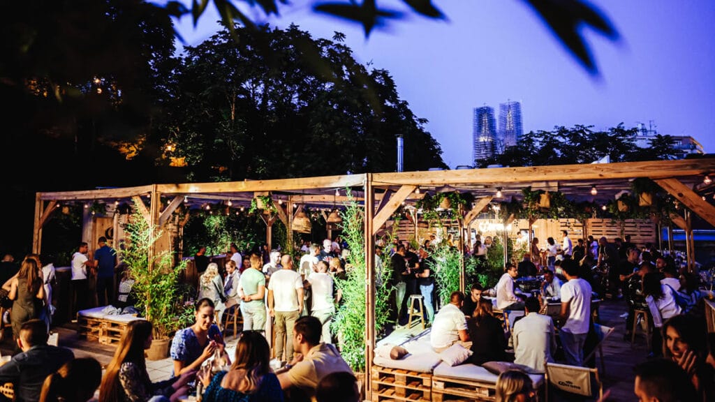 corona sunsets sessions 2023 | tornjevi zagrebačke katedrale