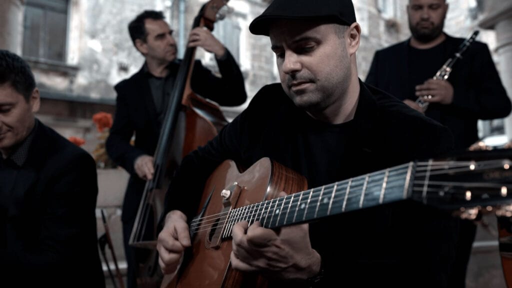 oridano gypsy jazz band - hyperswing | 2023.