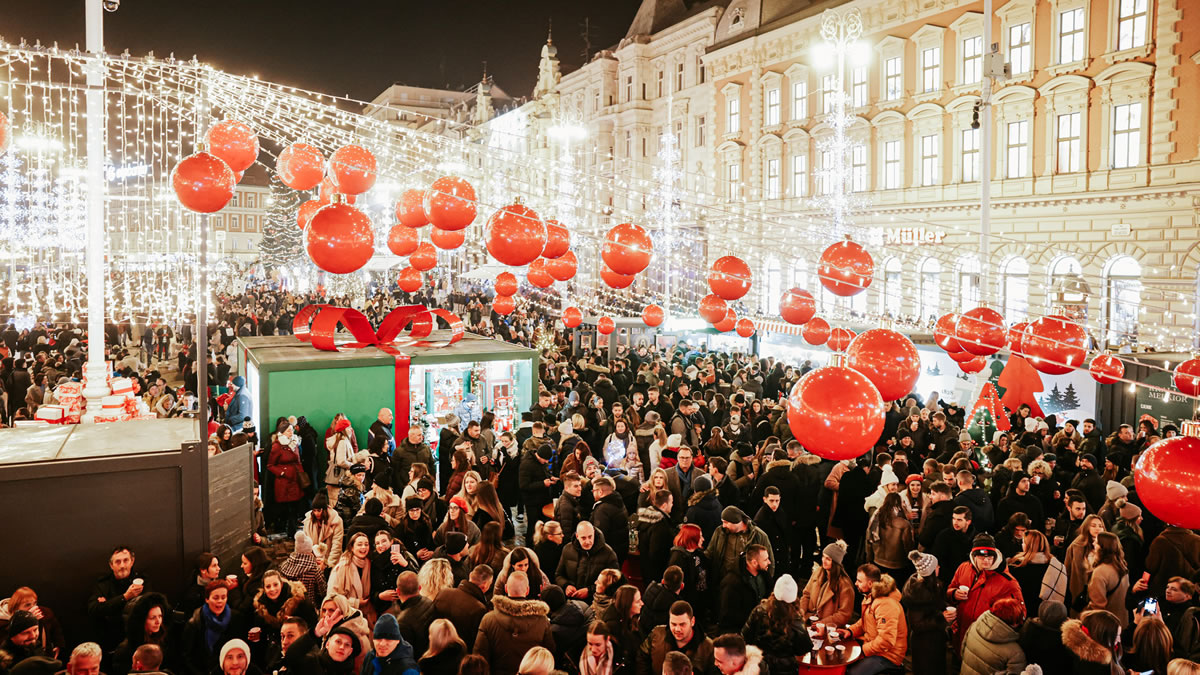 baš naš advent 2023 | party | trg bana jelačića zagreb