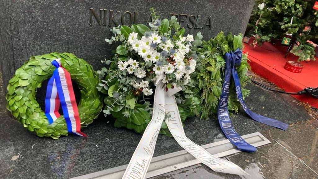 spomenik "nikola tesla" zagreb | 2024.