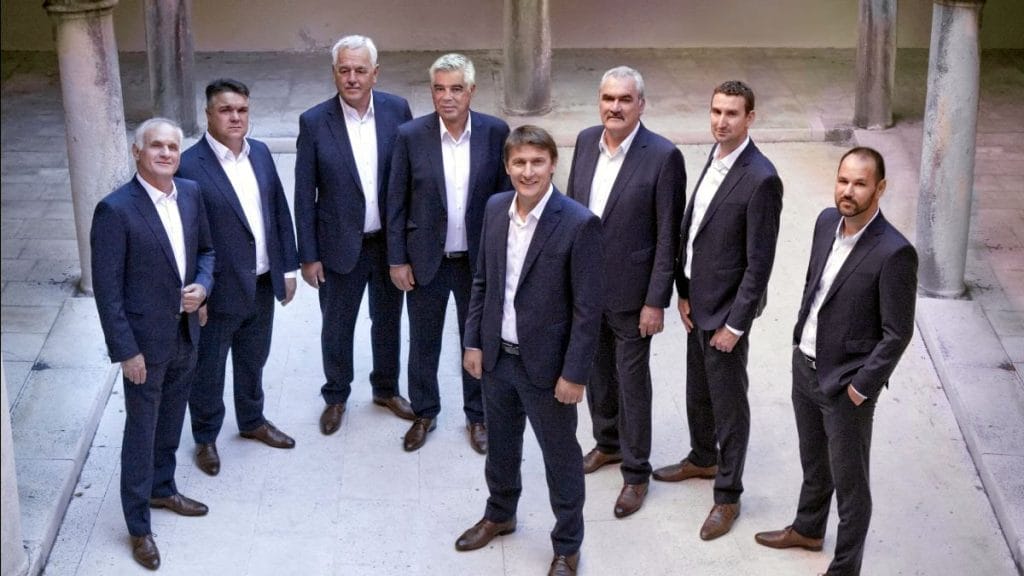 dokumentarni film "popili intrade i opet su žedni | tomislav bralić i klapa intrade | 2024.
