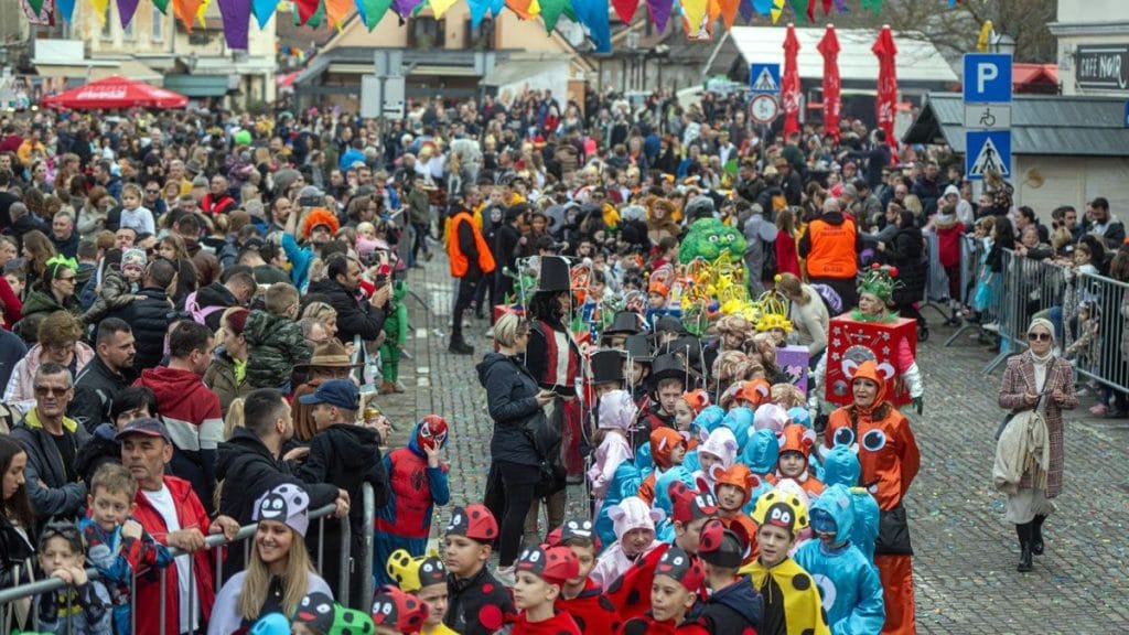 samoborski fašnik 2024 | fašnička povorka