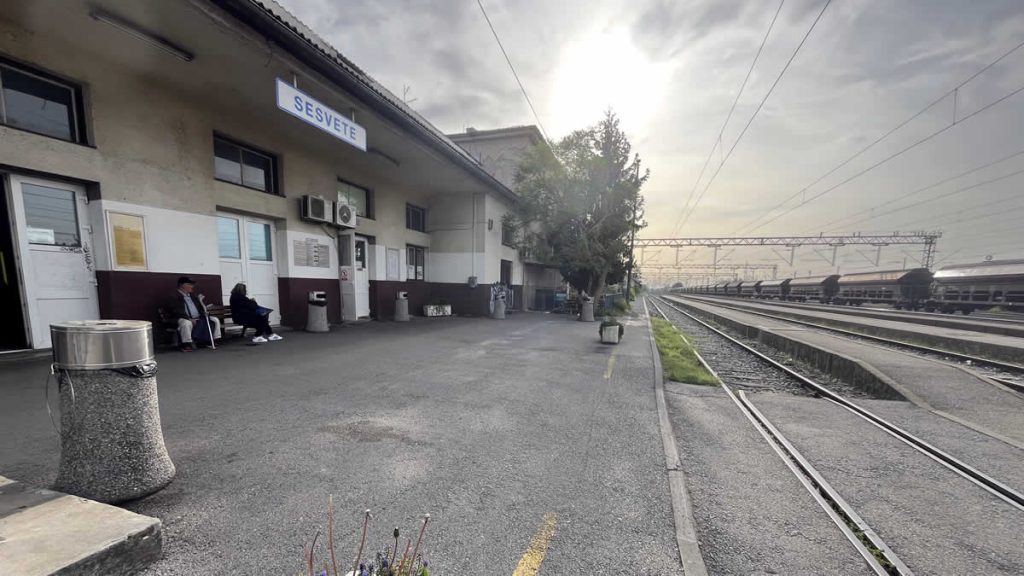 željeznički kolodvor sesvete | hrvatske željeznice | 2024.