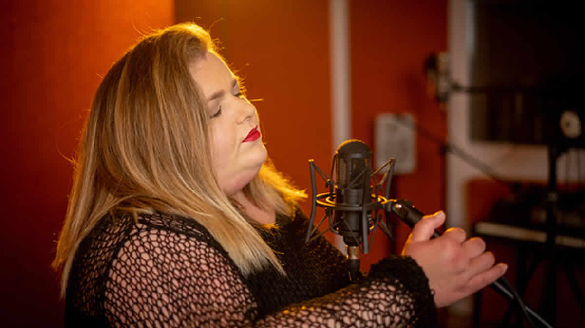 petra antolić - i am sorry | 2024.