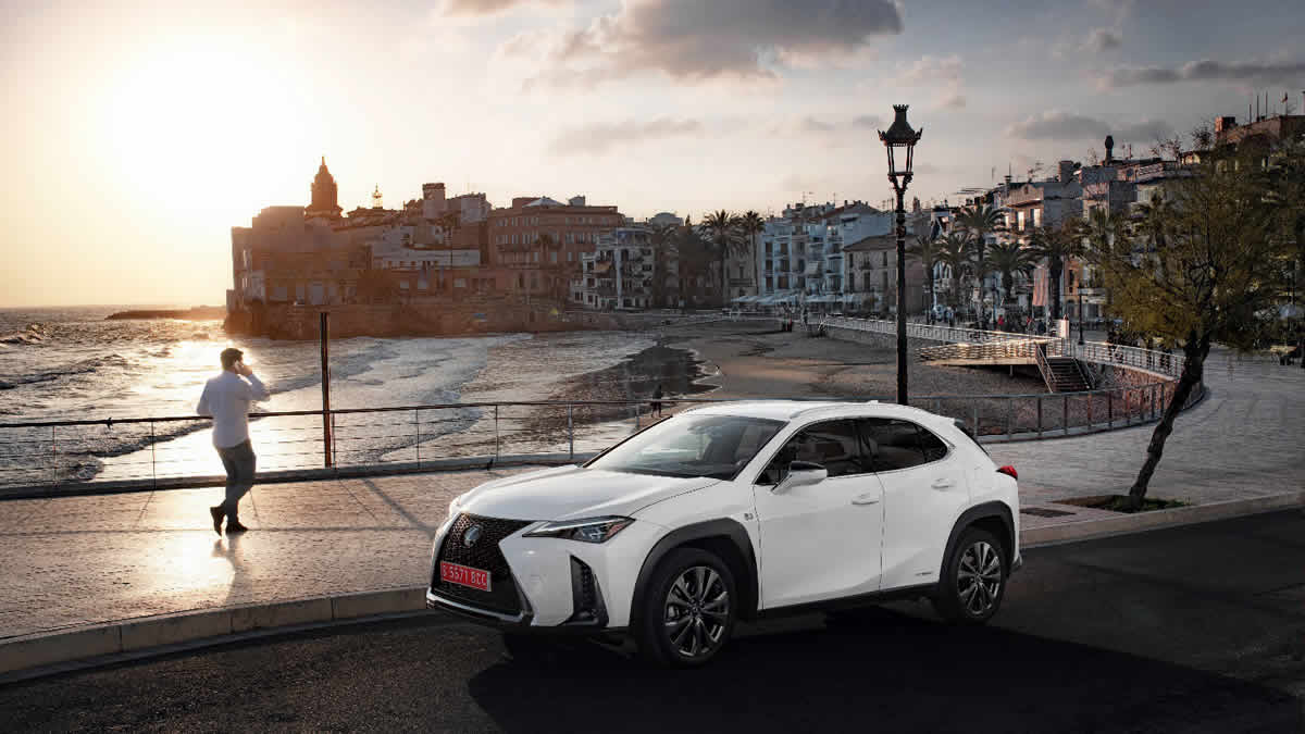 lexus ux | 2024.