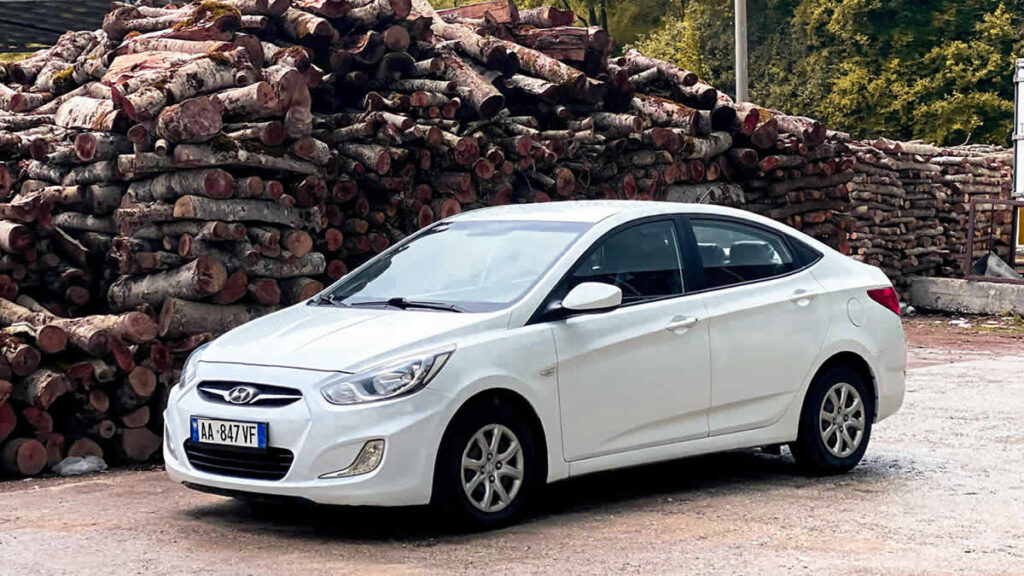 hyundai accent
