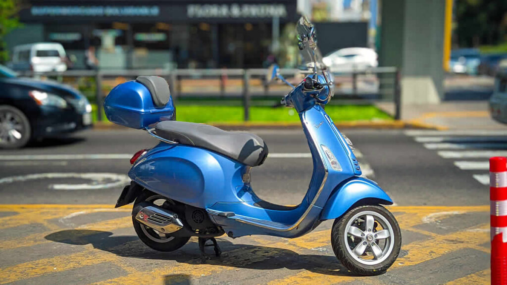 vespa primavera | 2025.