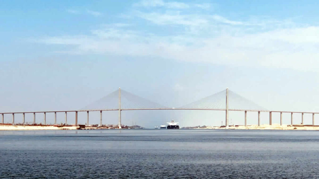 sueski kanal | suez canal | 2025.