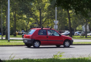 peugeot 106 | vatikanska ulica zagreb | 11.08.2025.