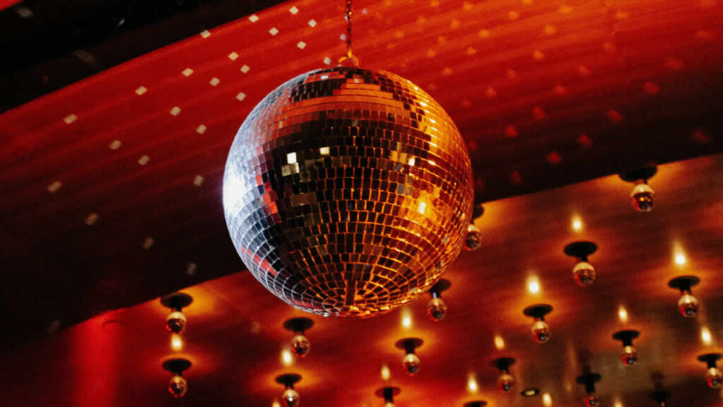 disco kugla | 2025.