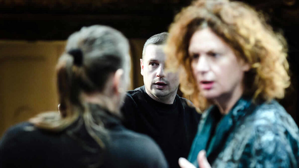 zastave | hnk zagreb | ivan planinić & nina violić | 2025.