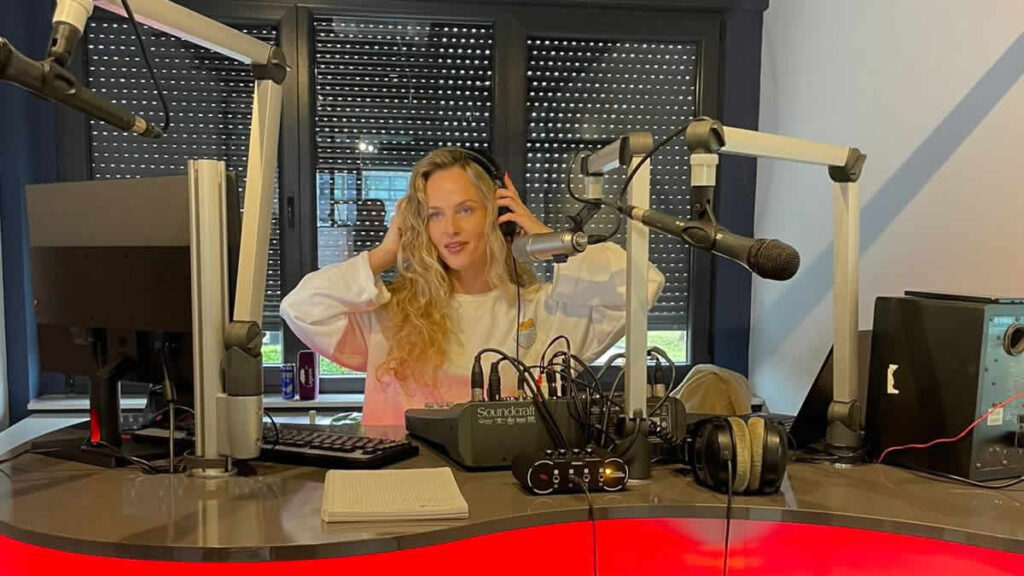 dora izabela micelli | laganini fm | 2025.