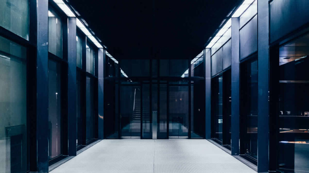 cloud mining | server farm | 2025.