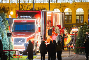 coca-cola božićni kamion | advent u zagrebu 2025