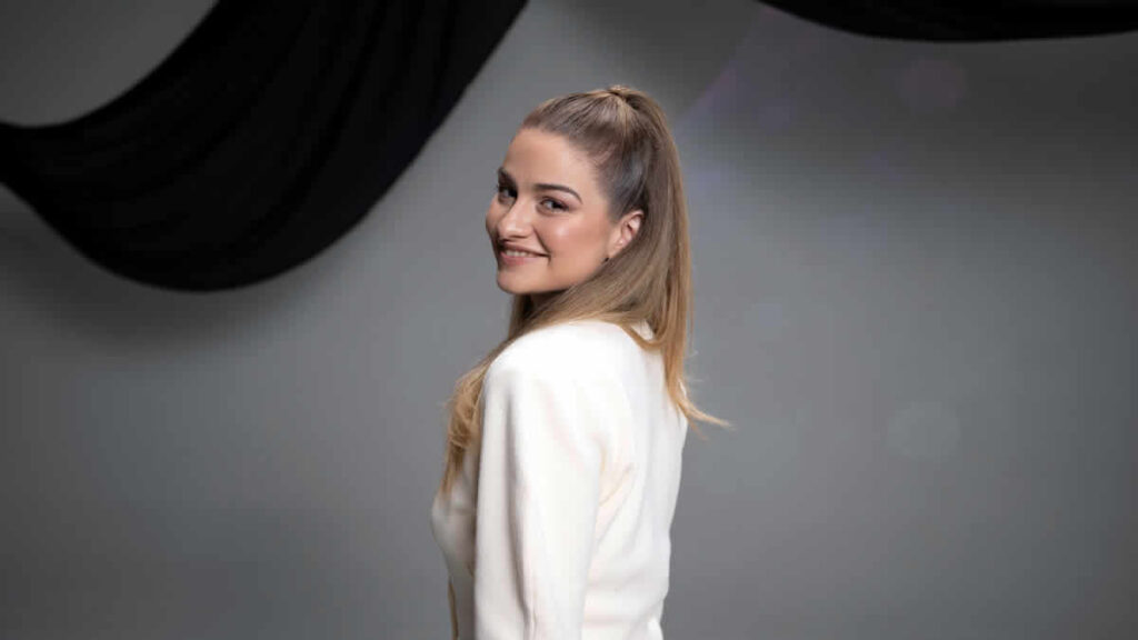laura miletić - čarolija mog božića | 2025.