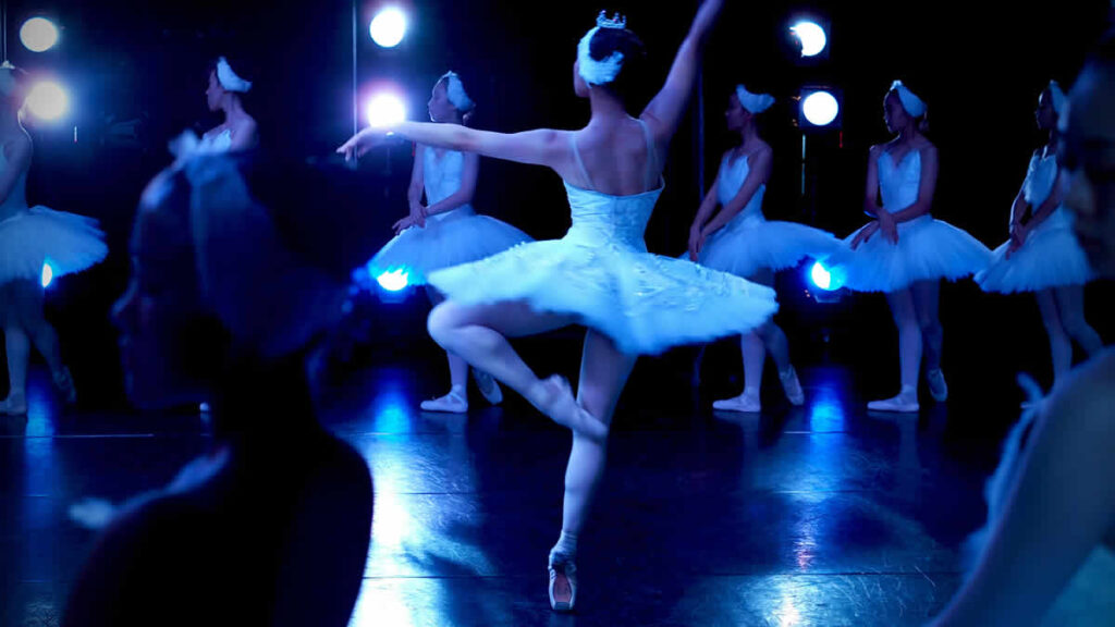 pas de deux | 2026.