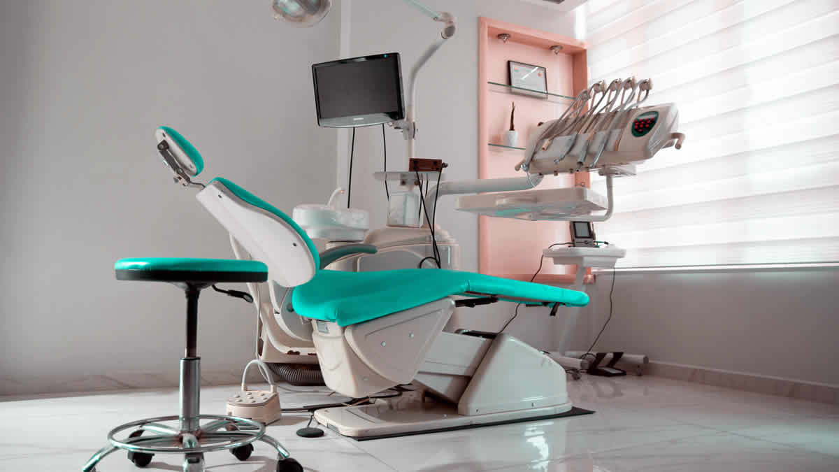 zubna ambulanta | vađenje zuba | 2026.