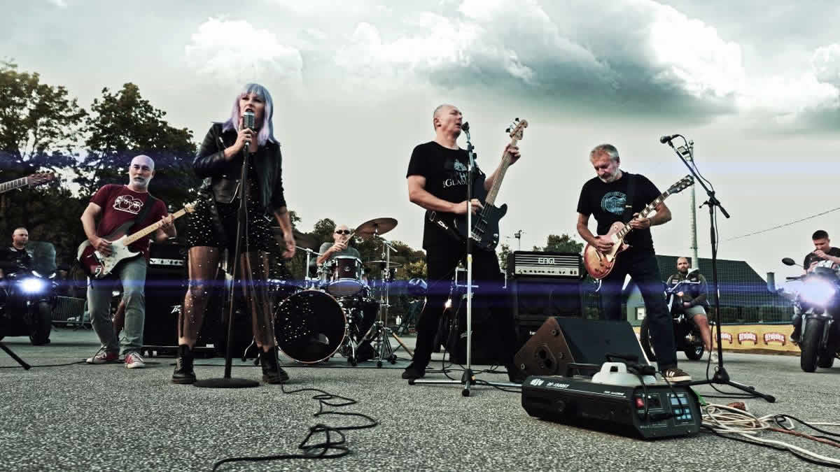 Adrenalica predstavlja videospot za singl “Ponoć” s albuma “Svijet od plastike” | Neobičan proces nastanka i moderna glazbena priča
