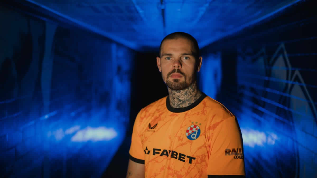 Dominik Kotarski ponovno u Dinamu | Iskusni hrvatski vratar vratio se nakon više od osam godina u Maksimir