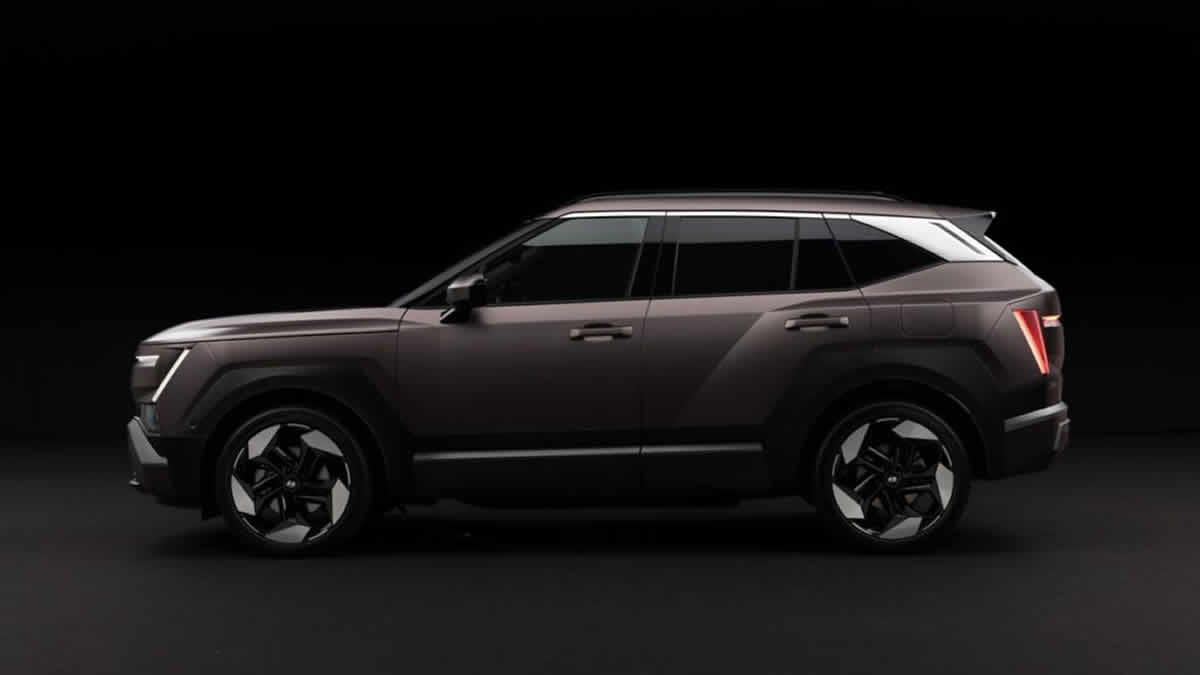 Hyundai Tucson | Obiteljski SUV modernog dizajna, praktične unutrašnjosti i štedljivih hibridnih pogona